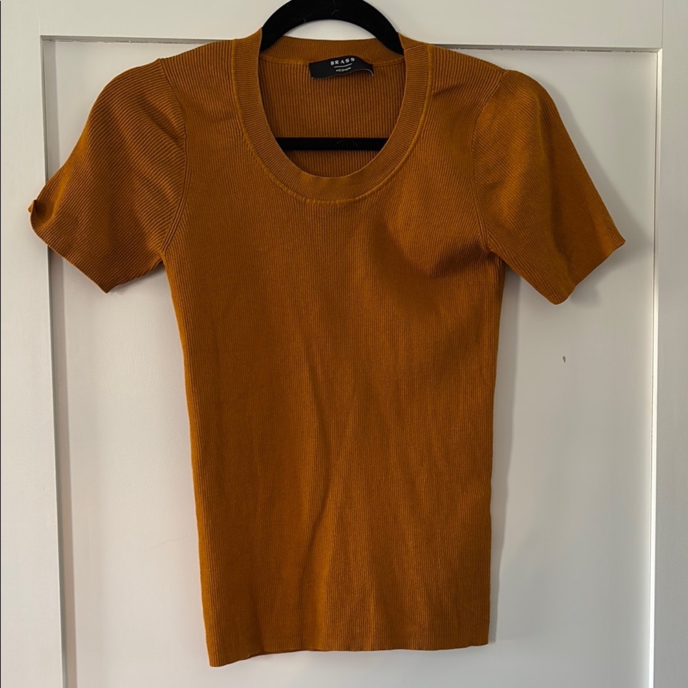 Two Brass Clothing ribbed scoop necks